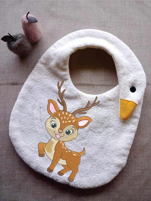 deer embroidery design from widoembroidery.com