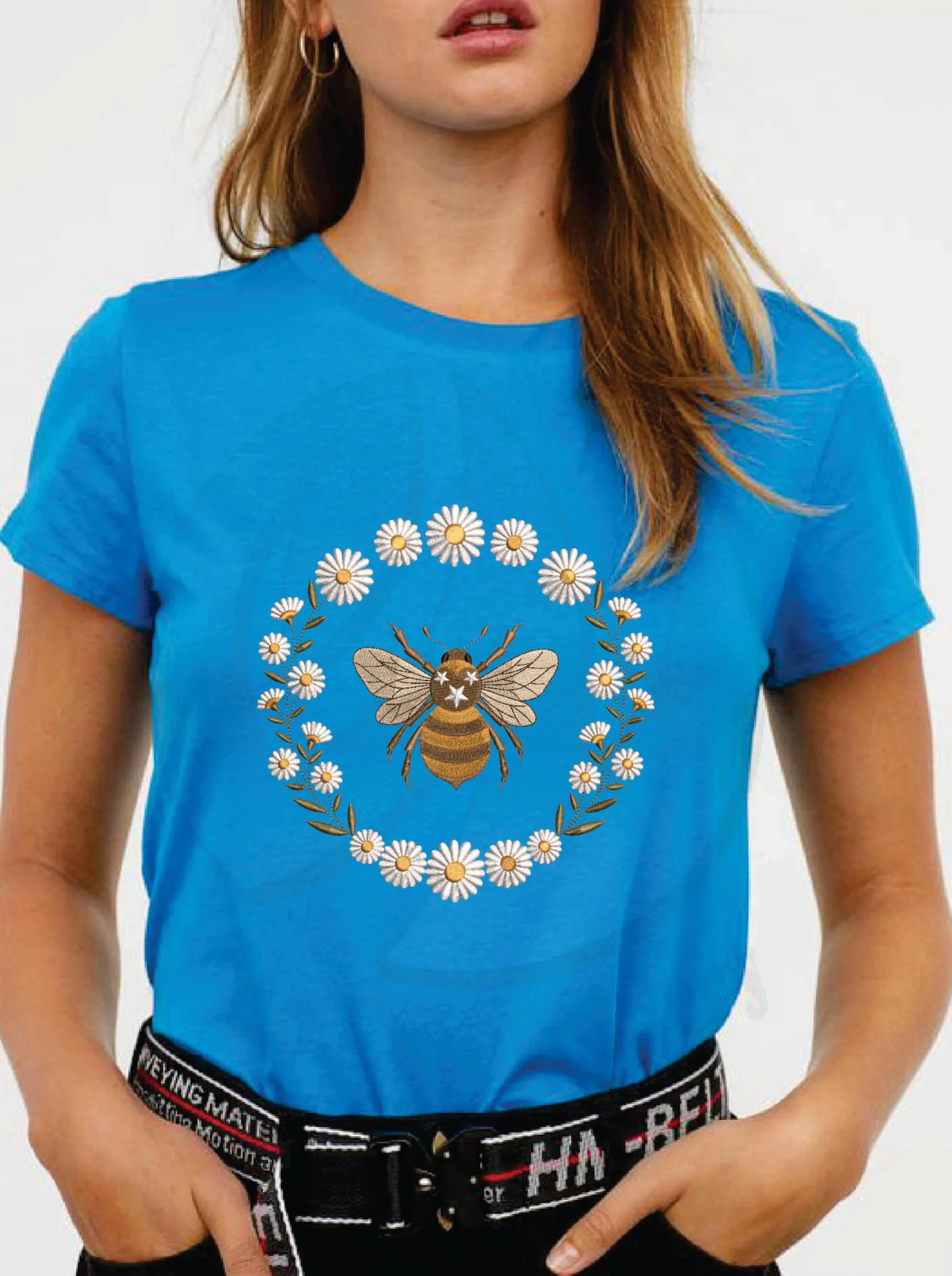 bee fram daisy machine embroidery design from widoembroidery.com