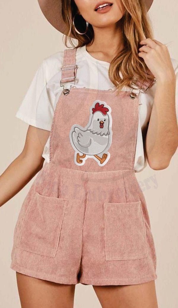 Chicken patch embroidery design from widoembroidery.com