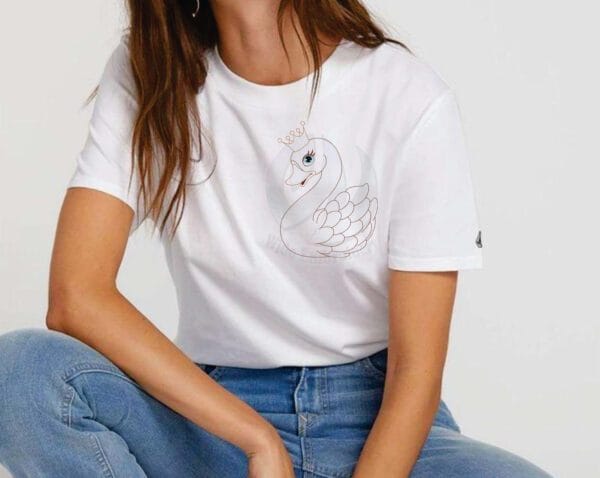 duck run embroidery design from widoembroidery.com