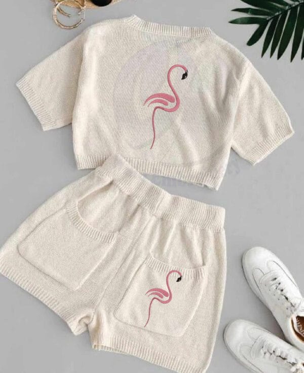 flamingo embroidery design from widoembroidery.com
