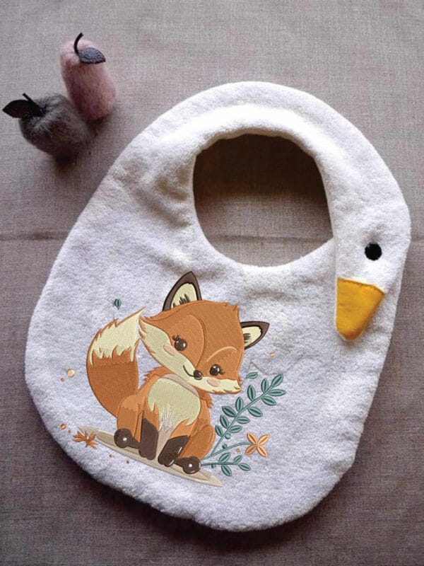 fox embroidery design from widoembroidery.com