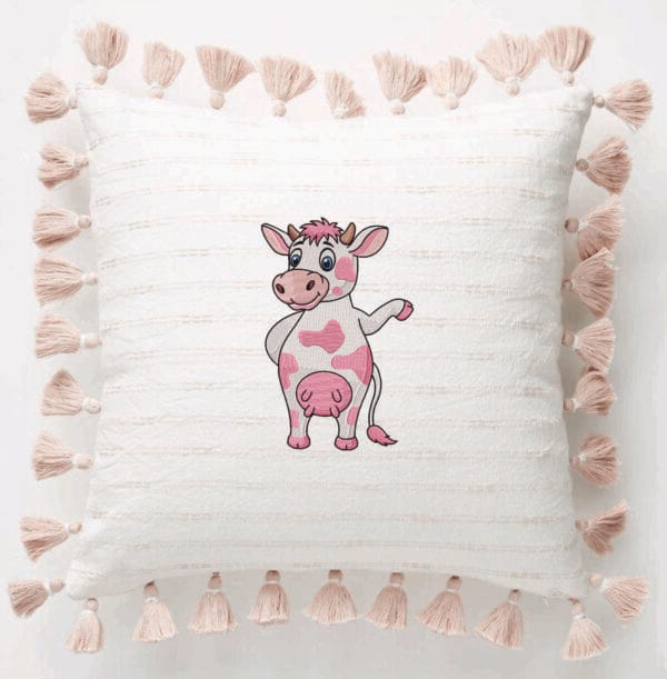 strawberry cow embroidery design from widoembroidery.com