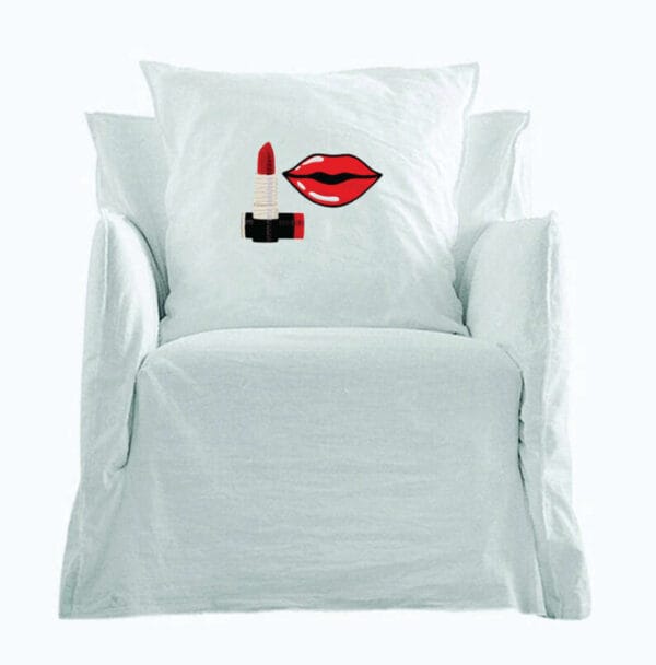 lips lipstick embroidery design from widoembroidery.com