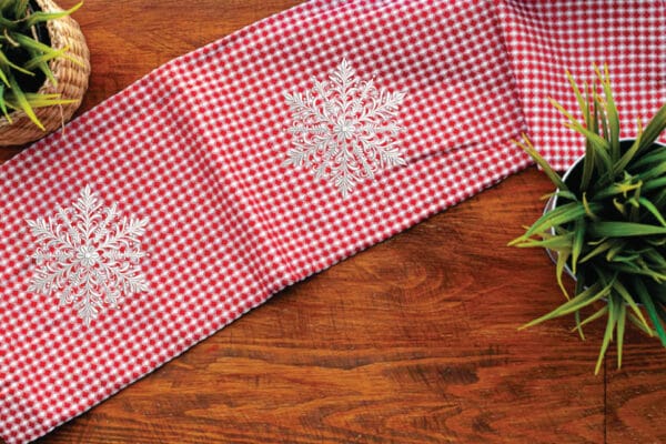 snowflake machine embroidery design from widoembroidery.com